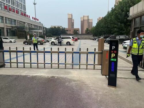 กรณี บริษัท ล่าสุดเกี่ยวกับ E40Pro Barrier Gate | Government Office Compound Entrance