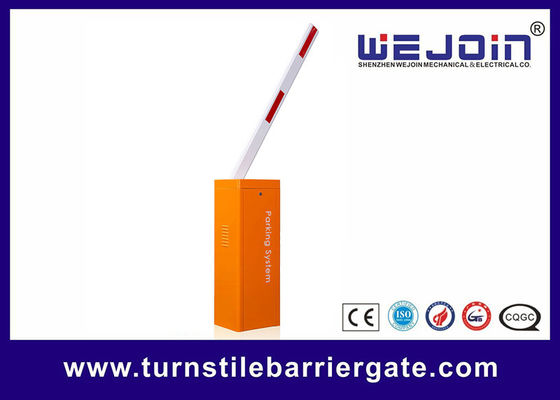 การเคลื่อนไหวของจราจรได้เรียบร้อยในที่จอดรถ ประตูป้องกันที่จอดรถแบบฉลาดที่มีเทคโนโลยีที่ทันสมัยและกระดานโทรทรรศน์ขนาด 6 เมตร