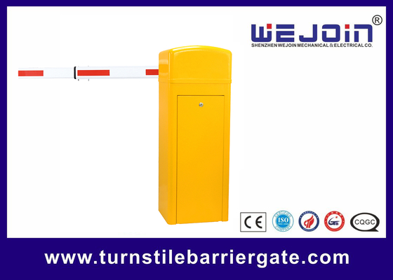 สีเหลือง 6m Telescopic Straight Arm Barrier Gate DC24V มอเตอร์ไร้แปรง เชียงใหม่ ISO ยอมรับ